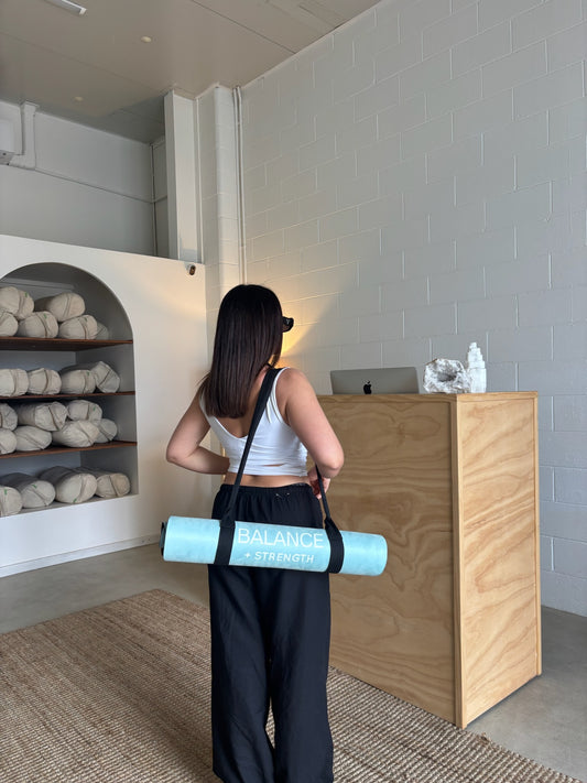 BALANCE AND STRENGTH - Yoga Mat