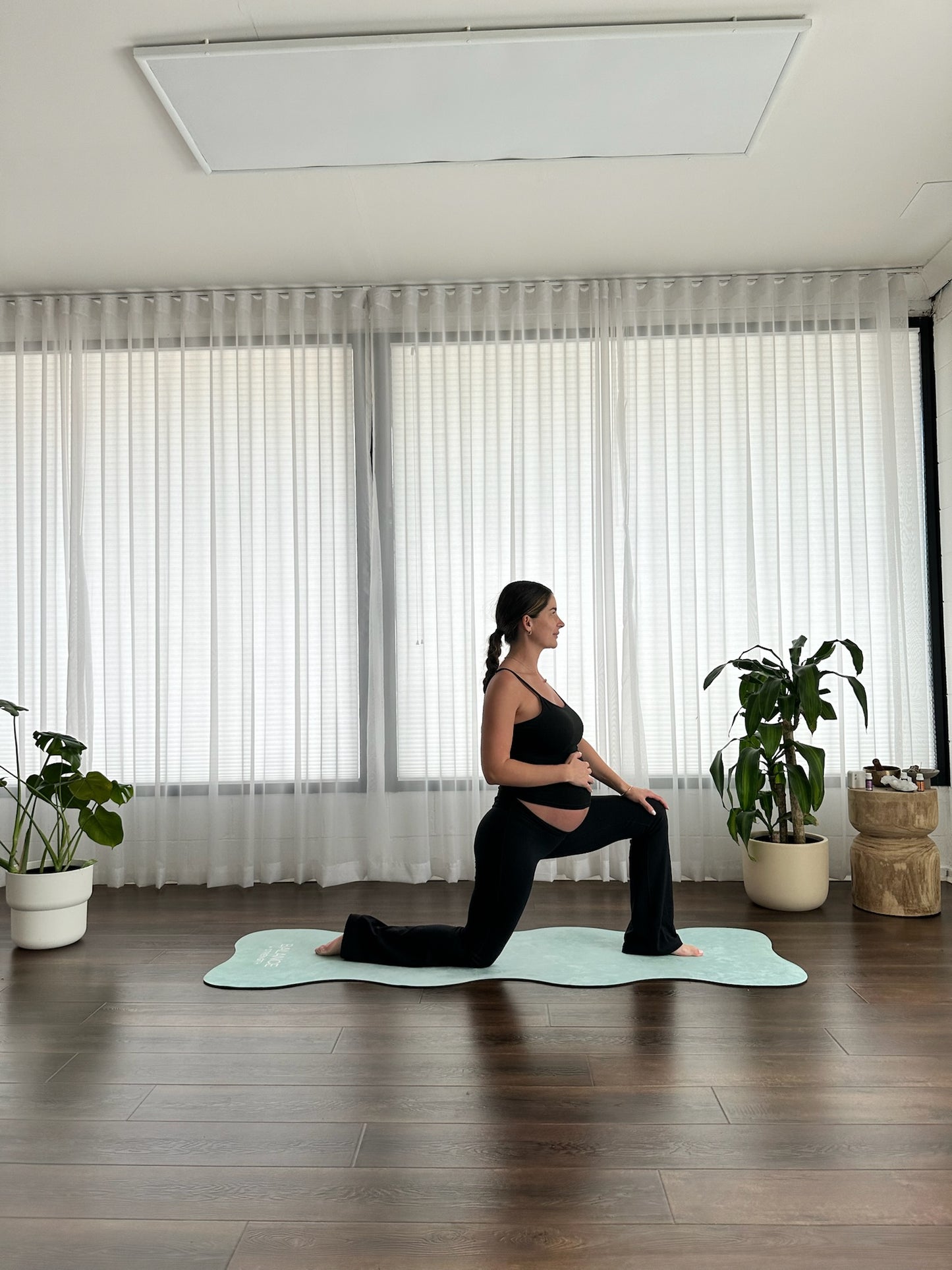 BALANCE AND STRENGTH - Yoga Mat