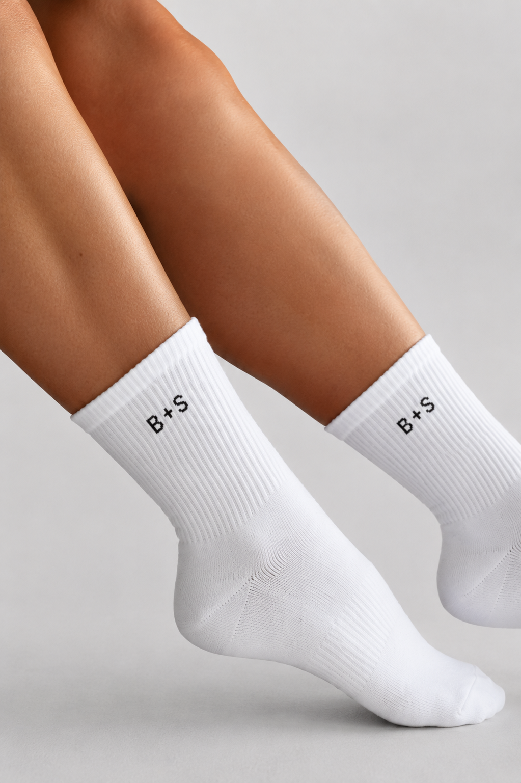 Crew Socks - White/Black