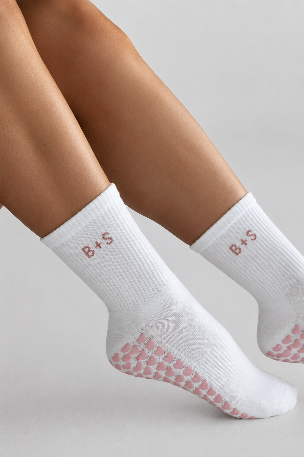Heart Pilates Grip Socks - Blush Pink/White